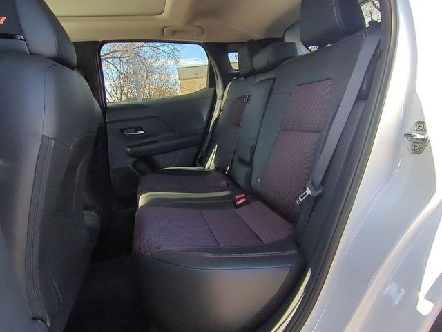 New 2026 Aspen White TriCoat / Super Black Two-tone Nissan SR image 16