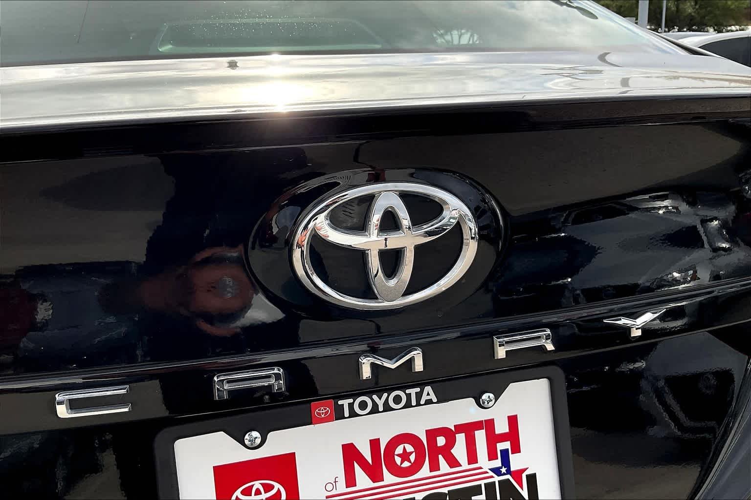Used 2021 Midnight Black Metallic Toyota SE image 29