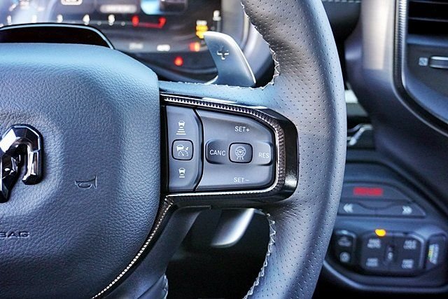 New 2026 Diamond Black Crystal Pearl-Coat Exterior Paint RAM RHO image 47