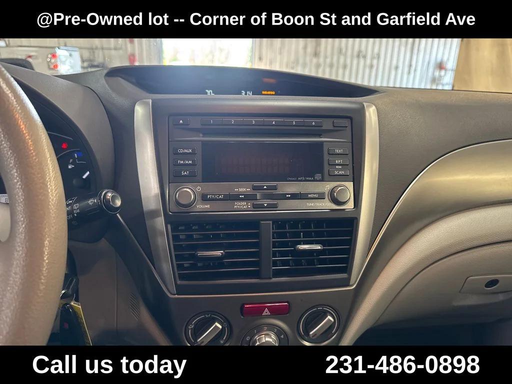 Used 2010 Silver Subaru 2.5X image 19