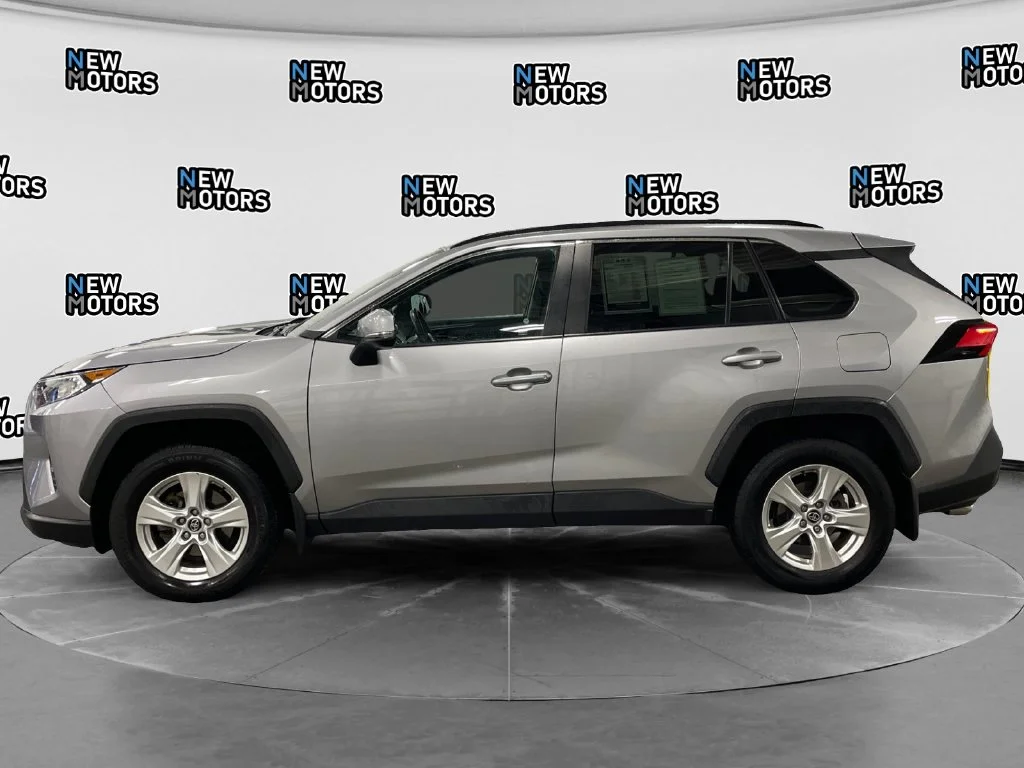 Used 2020 Silver Sky Metallic Toyota XLE image 2