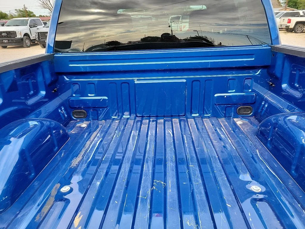 Used 2025 Blue Ford XLT image 15