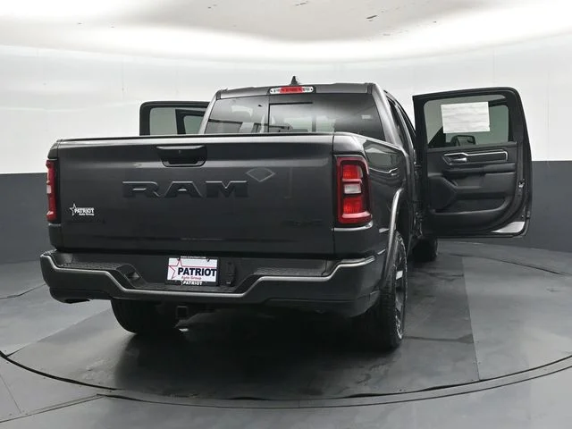 New 2026 Granite Crystal Metallic Clear-Coat Exterior Paint RAM Big Horn/Lone Star image 48