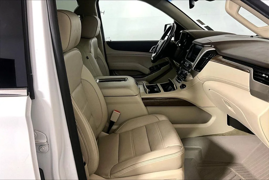Certified Used 2019 Summit White GMC Denali image 6