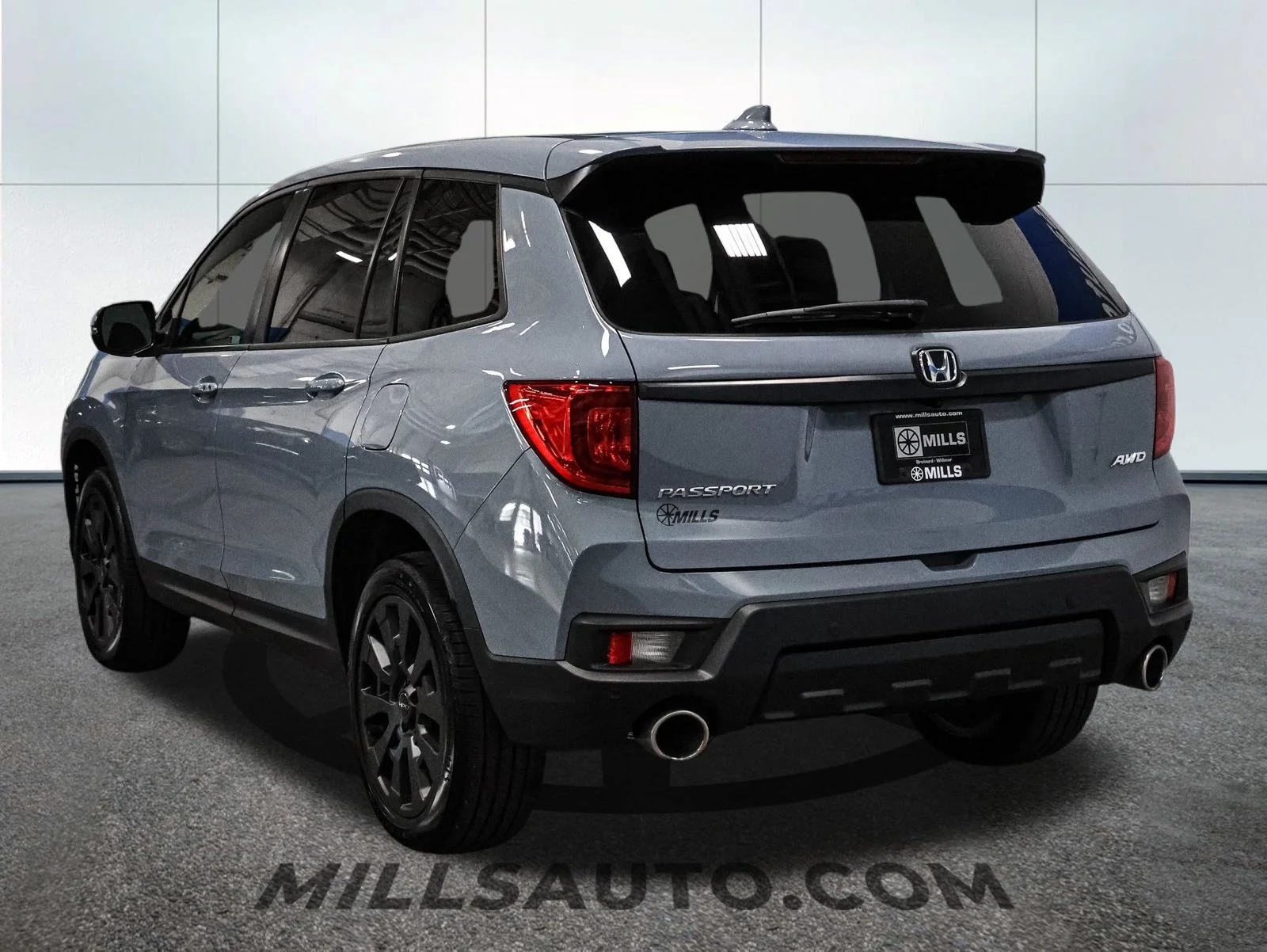 Used 2023 Sonic Gray Pearl Honda EX-L image 5