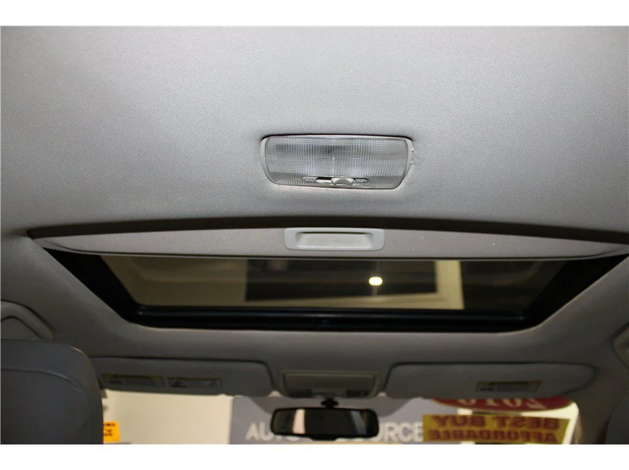 Used 2016 Burgundy Honda EX-L image 16