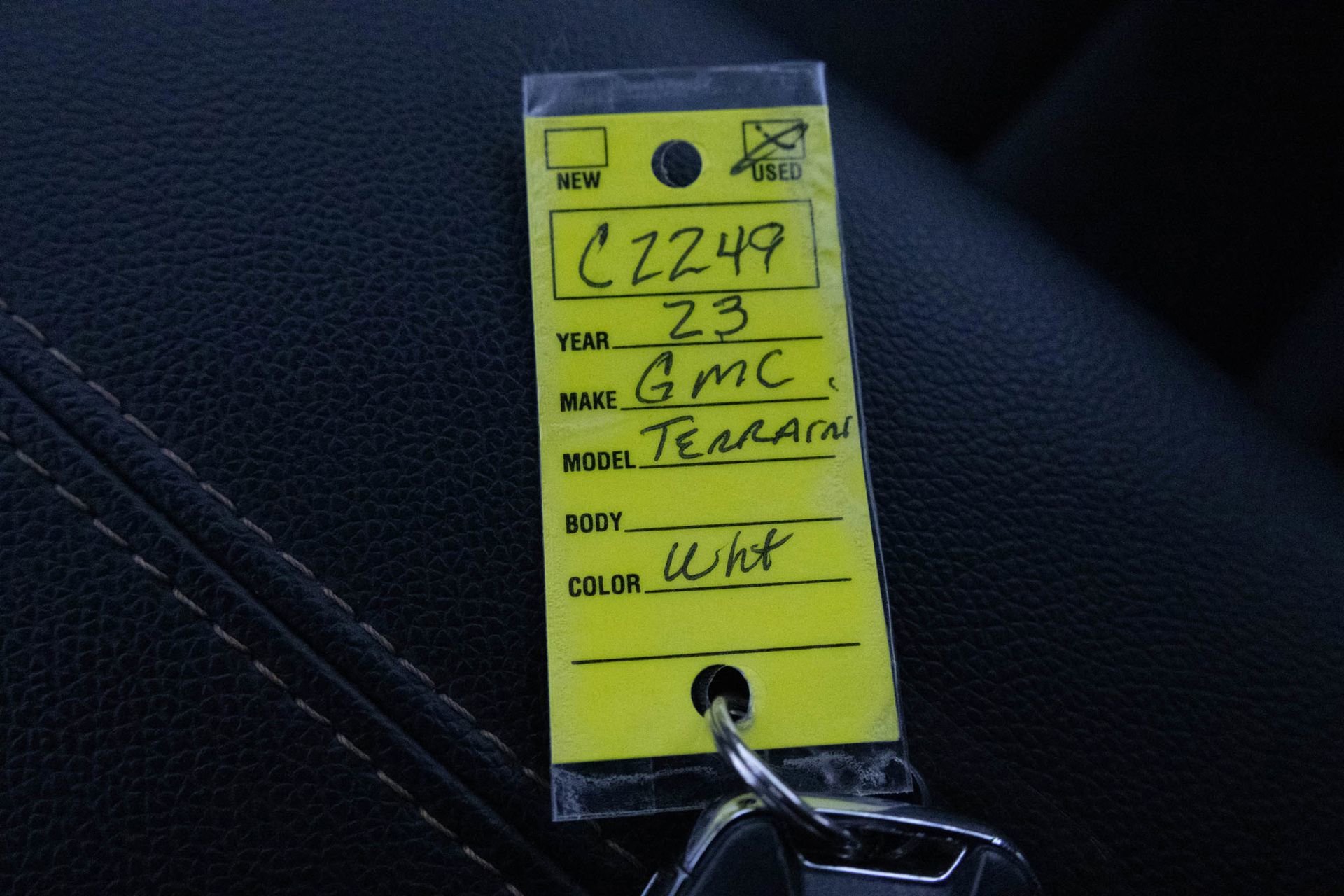 2023 GMC TERRAIN - Image 26