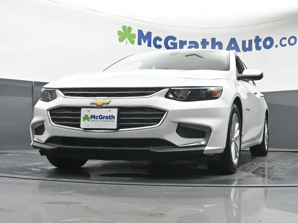 Used 2016 White Chevrolet LT image 7