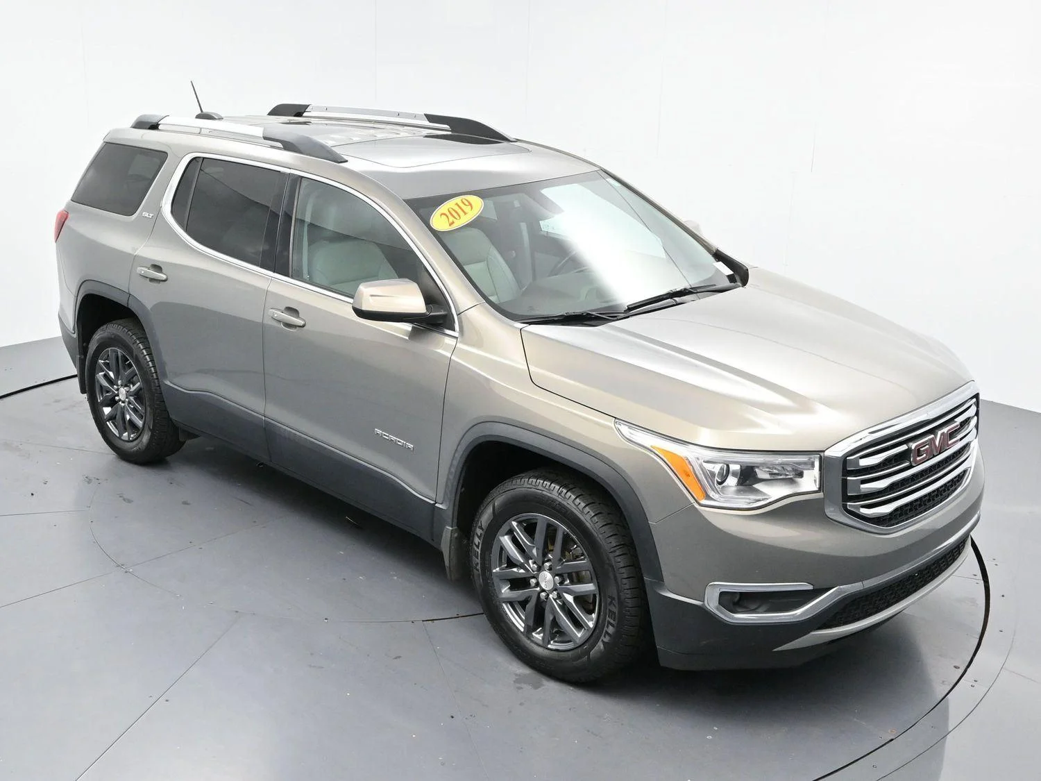 Used 2019 PEPPERDUST METALLIC GMC SLT image 47