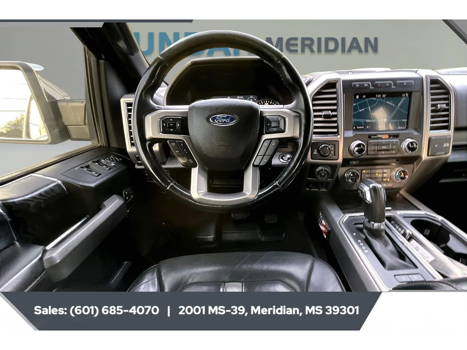 Used 2018 White Platinum Metallic Tri-Coat Ford Platinum image 5