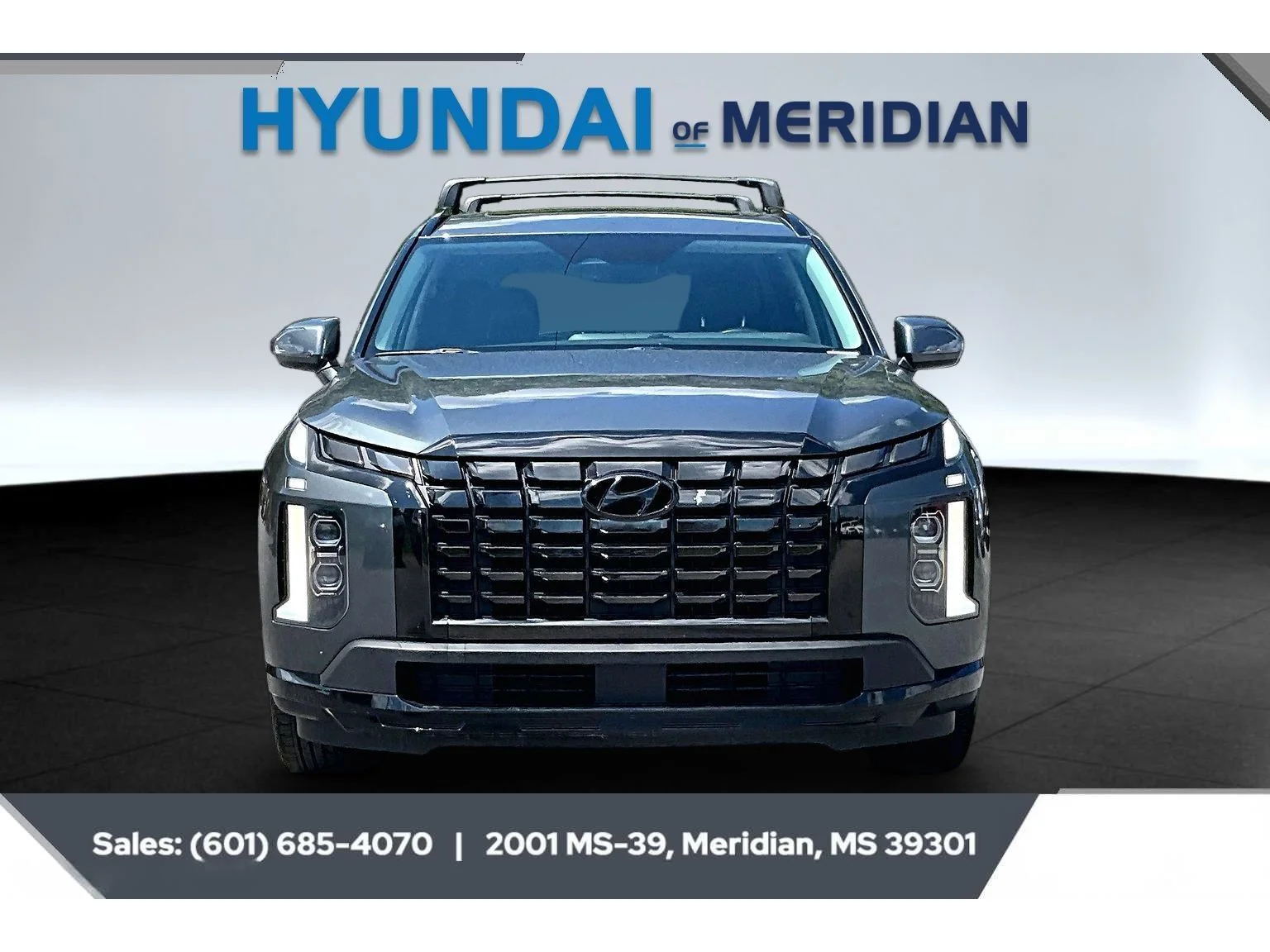 Used 2024 Steel Graphite Hyundai XRT image 3