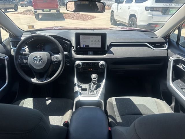 2023 Toyota RAV4 XLE - Photo 21