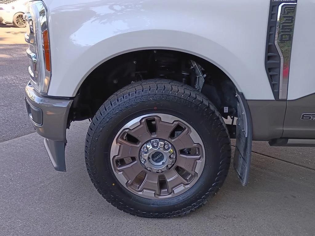 2023 Ford F-350 Super Duty King Ranch - Photo 8