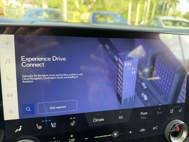 2024 Lexus RX Hybrid 500h - Photo 18