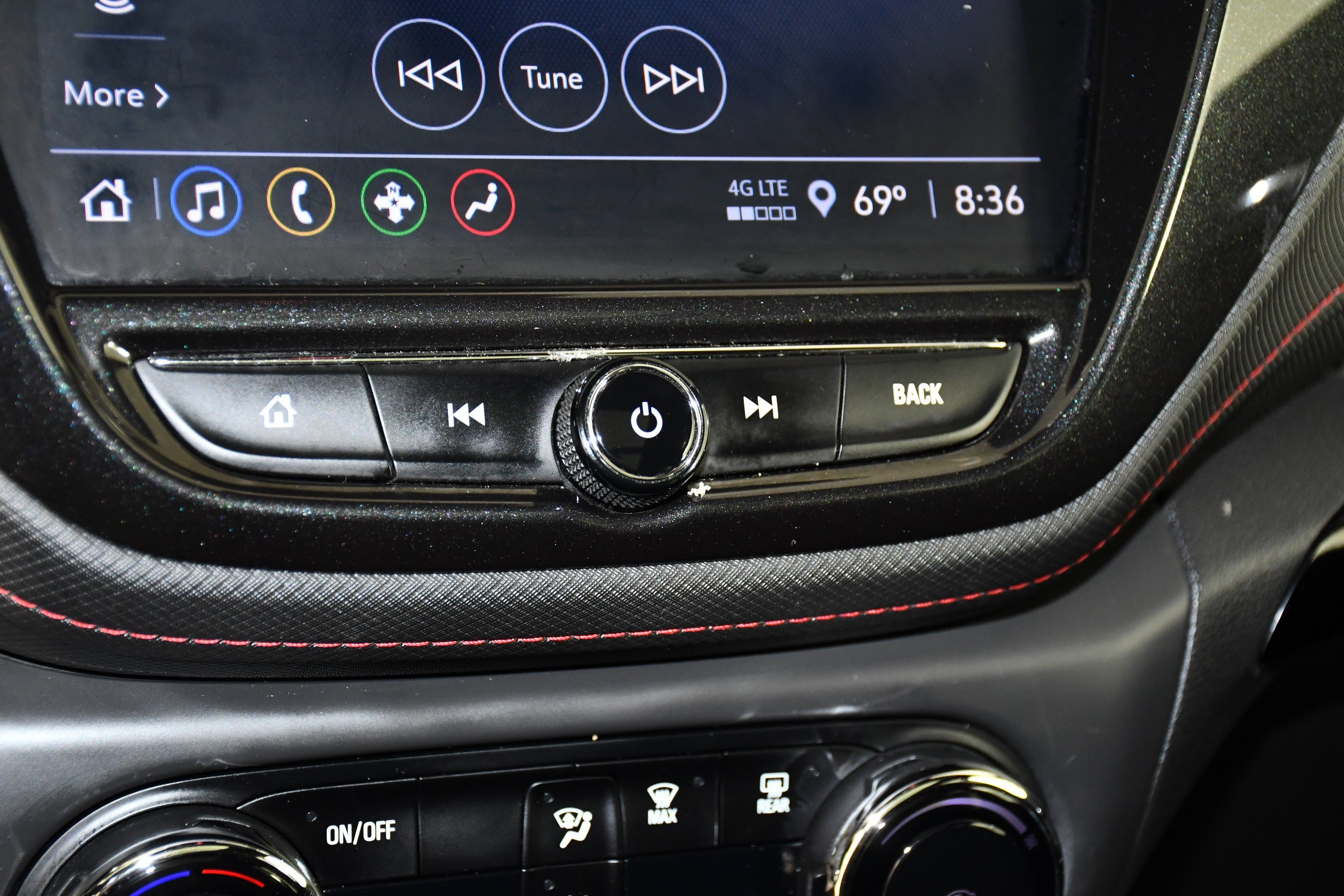 Used 2023 Mosaic Black Metallic Chevrolet RS image 29