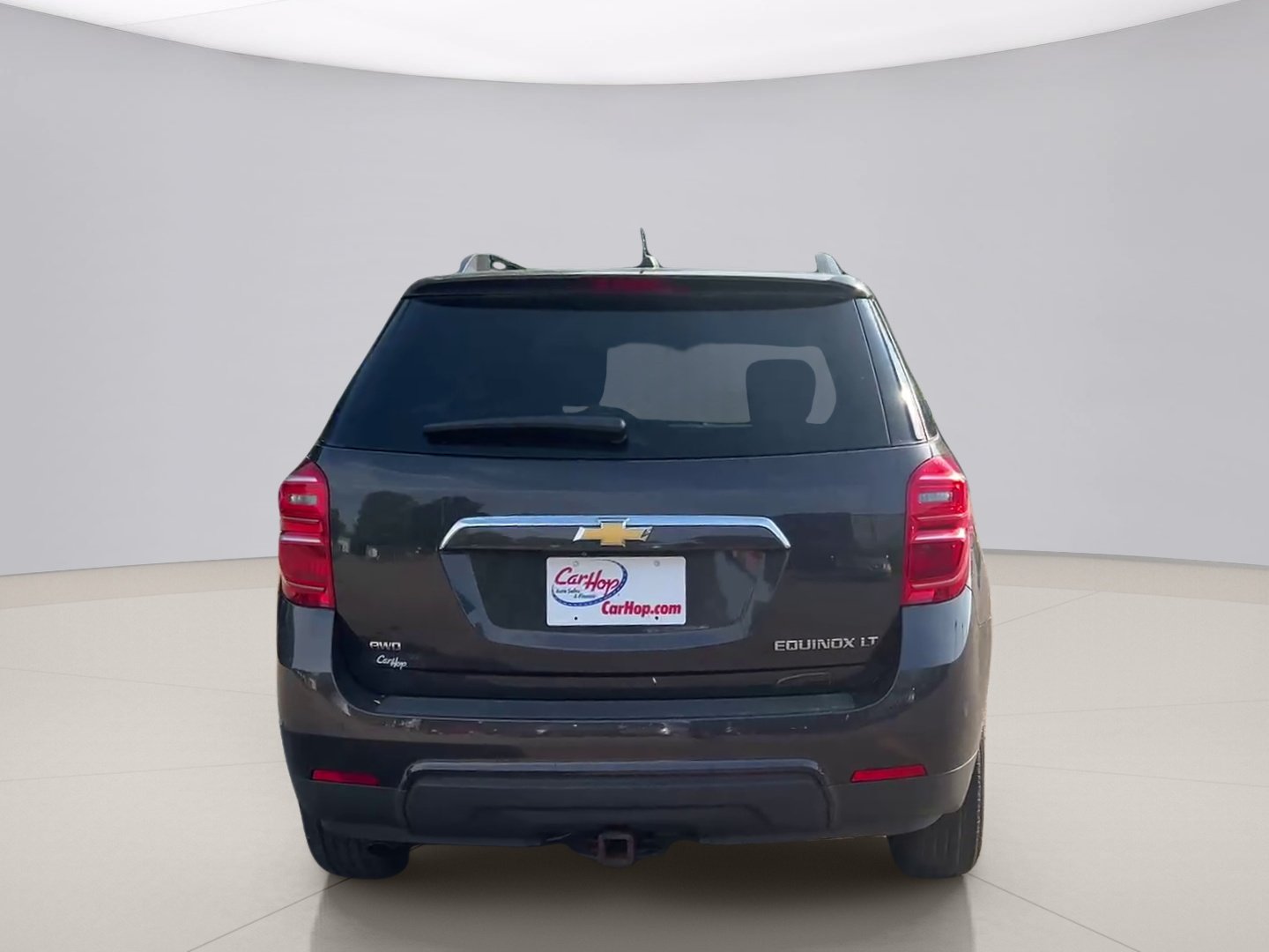 Used 2016 Gray Chevrolet LT AWD image 4