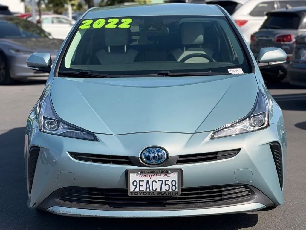 Used 2022 Beige Toyota L image 9