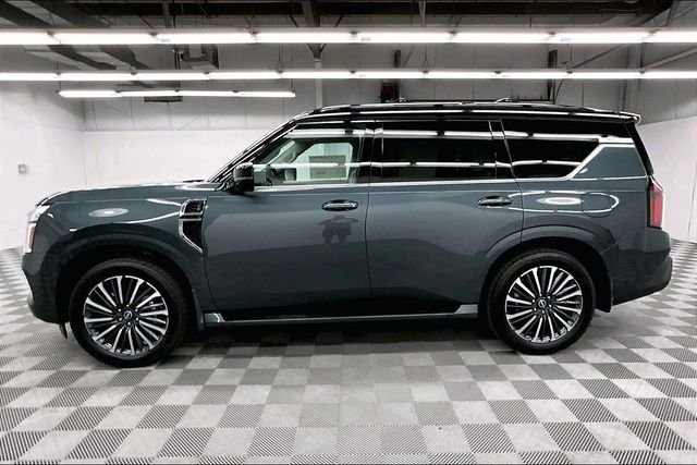 New 2026 Alpine Metallic/Super Blk Nissan Platinum Reserve image 18