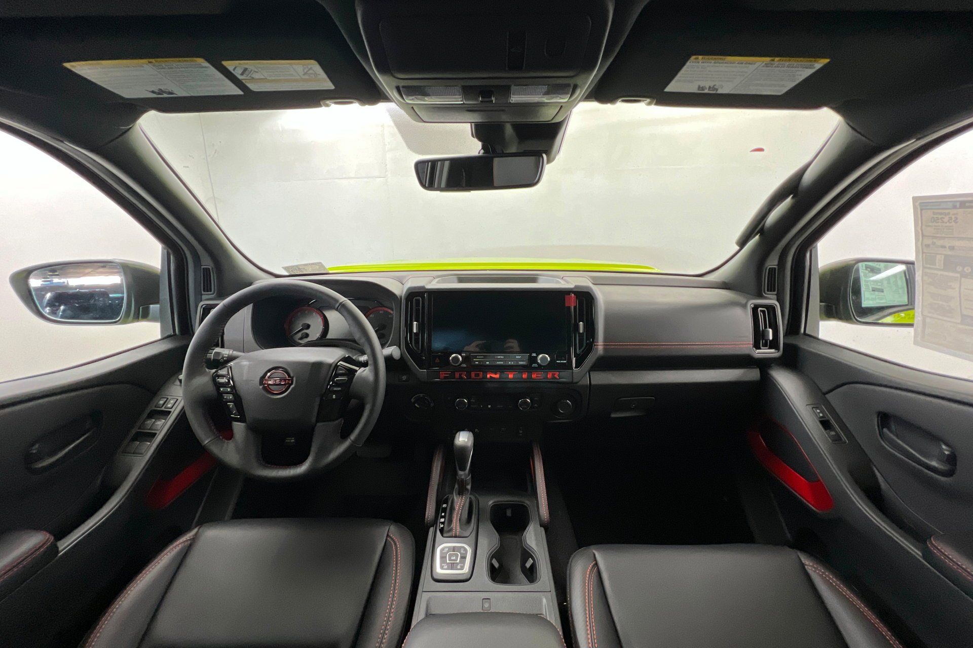 2026 Nissan Frontier PRO-4X - Photo 10