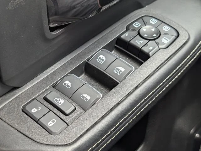 Used 2026 Ceramic Gray Clearcoat Ram Rebel image 23