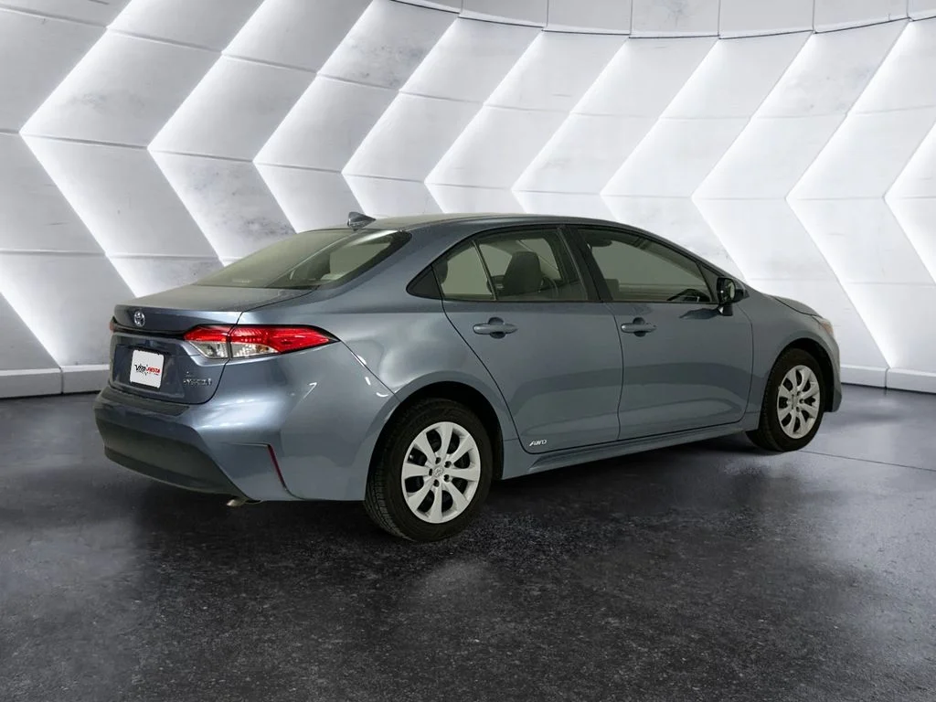 Used 2023 Blue Toyota LE image 4