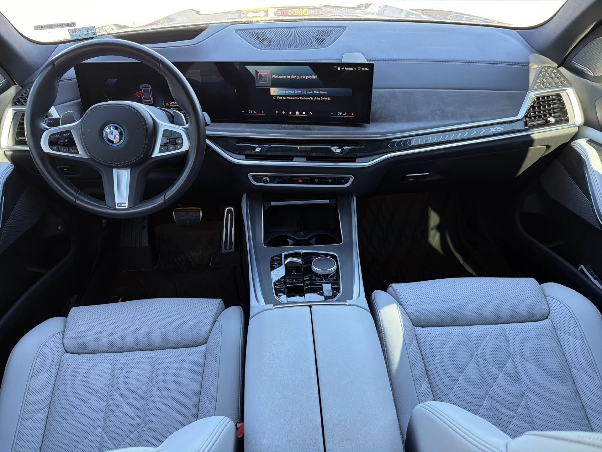 Used 2026 Gray BMW xDrive50e image 15
