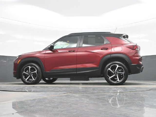 Used 2023 Red Chevrolet RS image 20