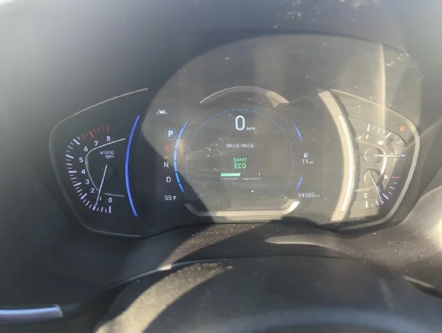 Used 2019 Gray Hyundai SEL Plus image 27