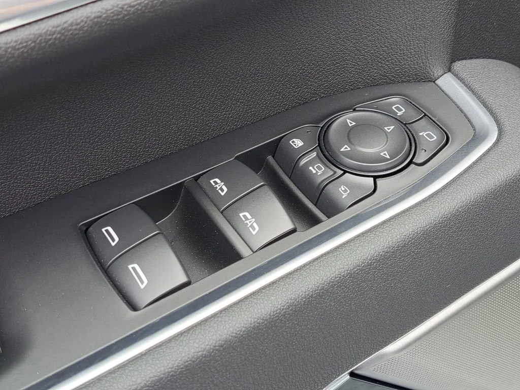 2026 Chevrolet Silverado 2500 HD High Country - Photo 19