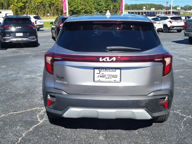 Certified Used 2024 Gray Kia LX image 3