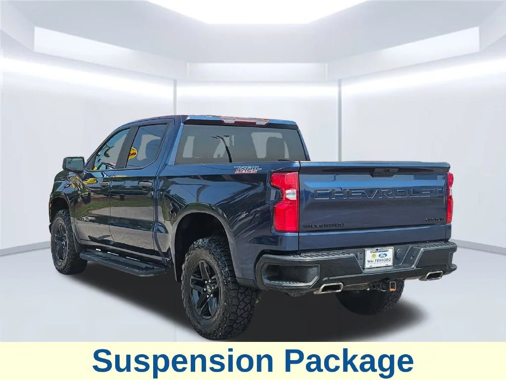 Used 2020 Blue Chevrolet Custom Trail Boss image 18