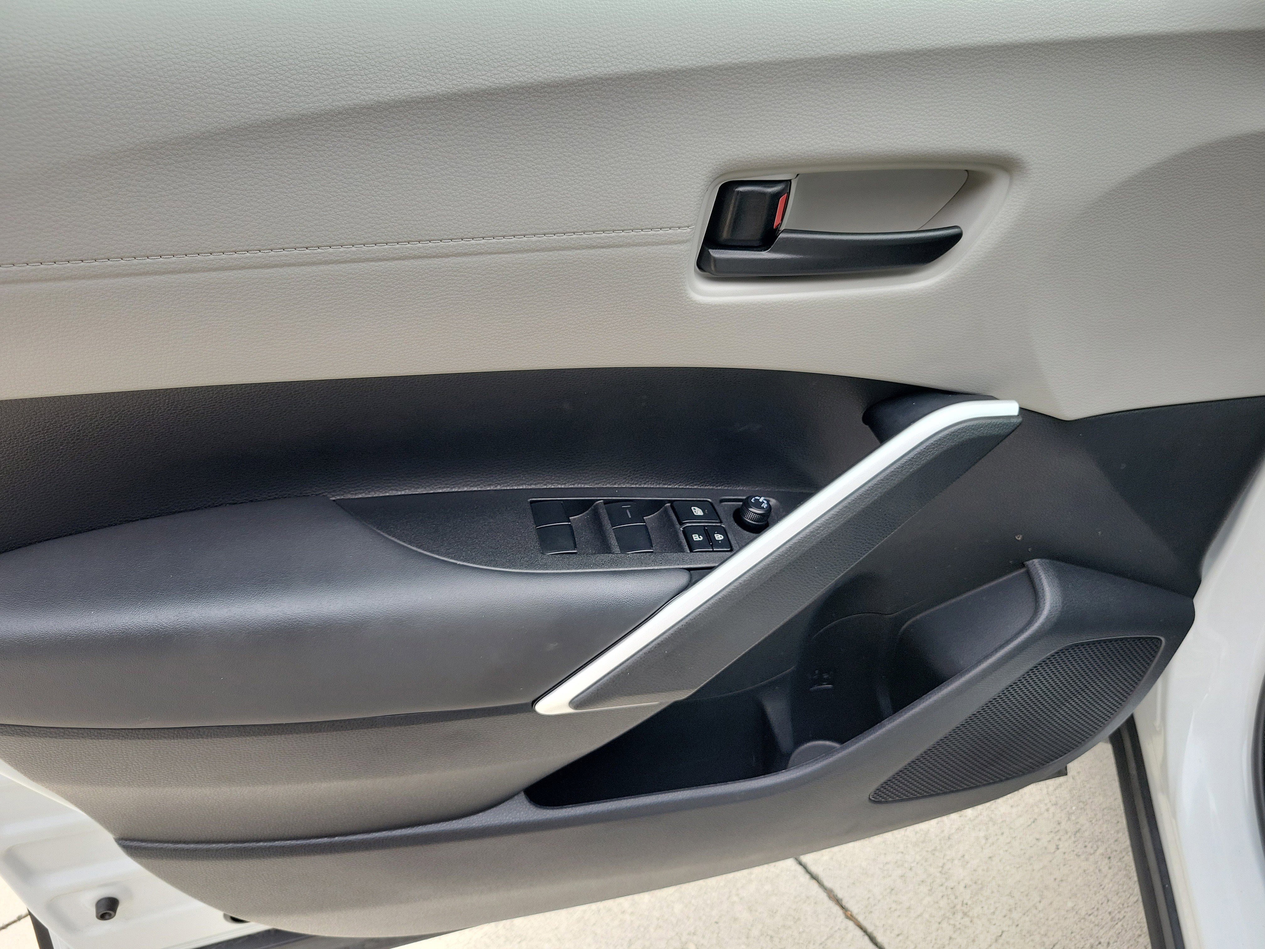 Used 2026 Pearl Toyota L image 20