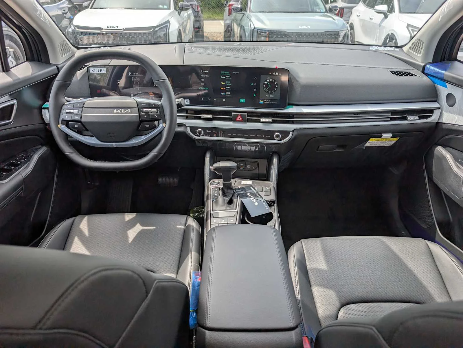 New 2026 Gravity Gray Kia EX image 12