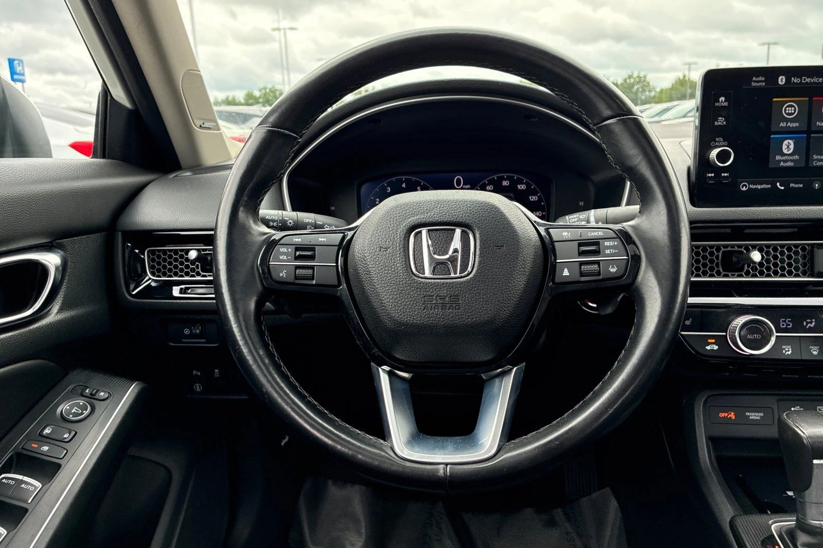 Used 2024 Platinum White Pearl Honda Touring image 32