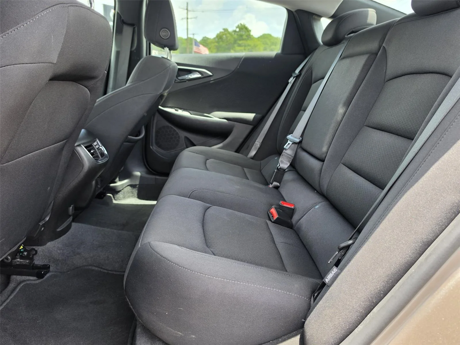 Used 2024 Mineral Gray Metallic Chevrolet LT image 21