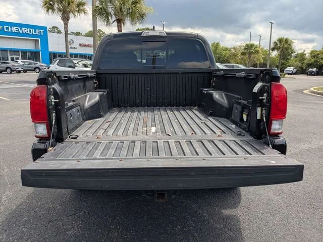 Used 2017 Black Toyota SR5 image 12