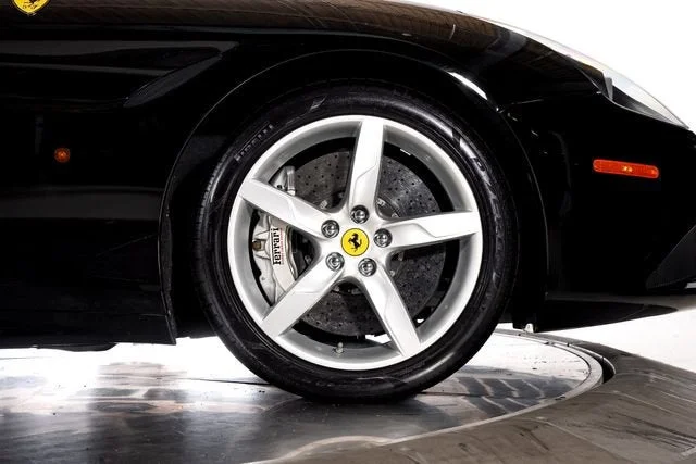 Used 2017 Nero Ferrari T image 20