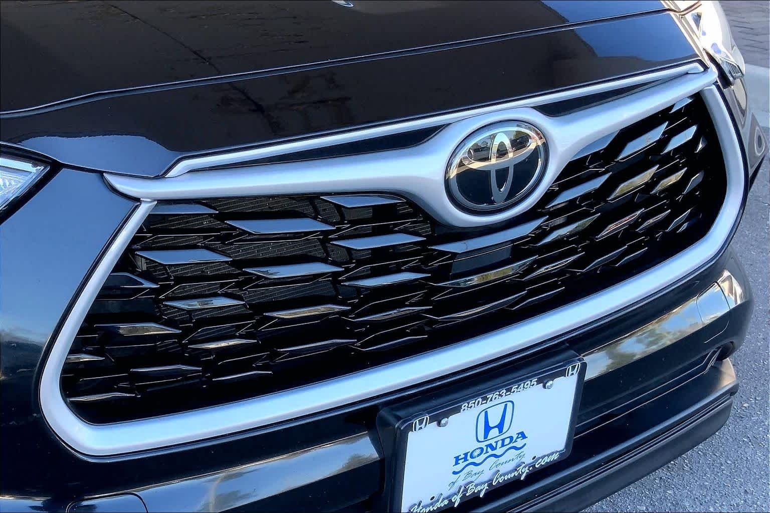 2024 Toyota Highlander LE - Photo 51