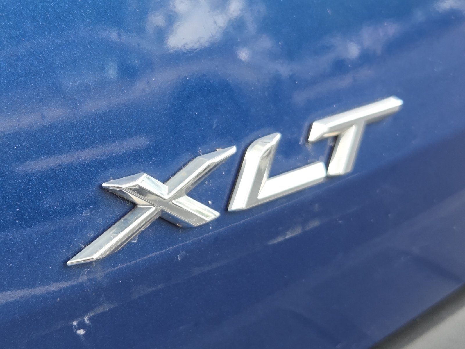 Used 2021 Blue Metallic Ford XLT image 14