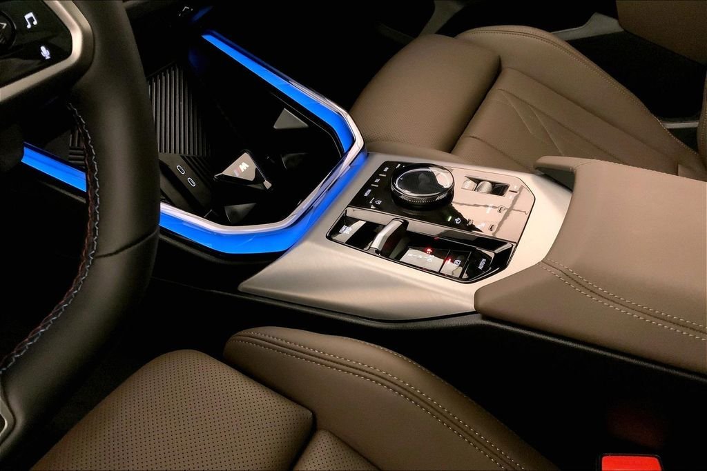 Used 2026 Arctic Race Blue Metallic BMW  image 22