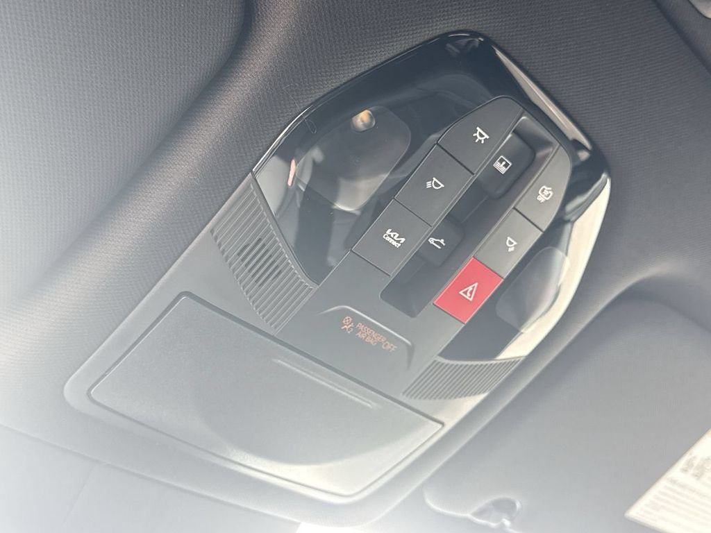 New 2027 Glacial White Pearl Kia X-Line SX image 19