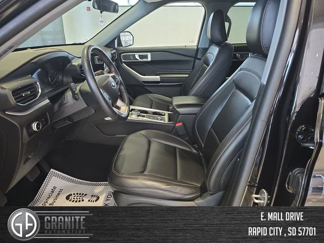 Used 2023 Black Ford XLT image 10