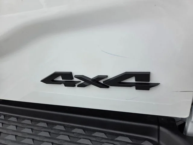 New 2026 Bright White Clear-Coat Exterior Paint RAM Tradesman image 12