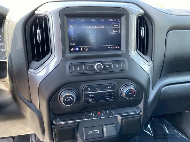 Used 2021 White Chevrolet Custom image 11