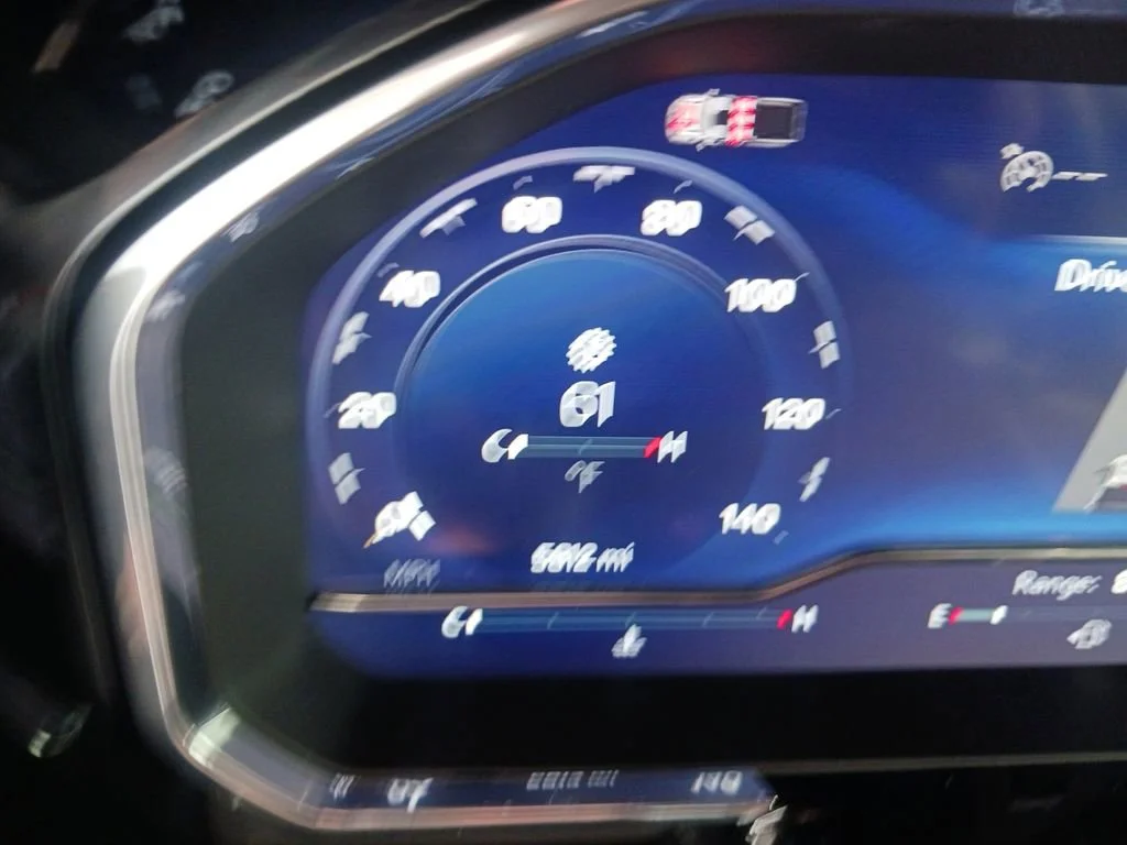 Used 2025 Summit White Chevrolet ZR2 image 20