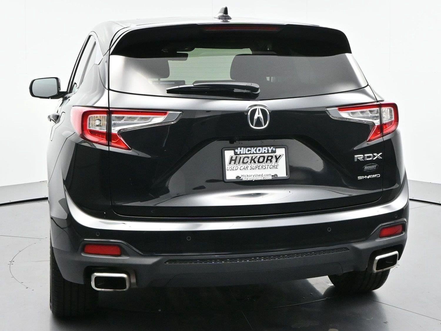 Used 2023 Majestic Black Pearl Acura SH-AWD w/Tech image 6