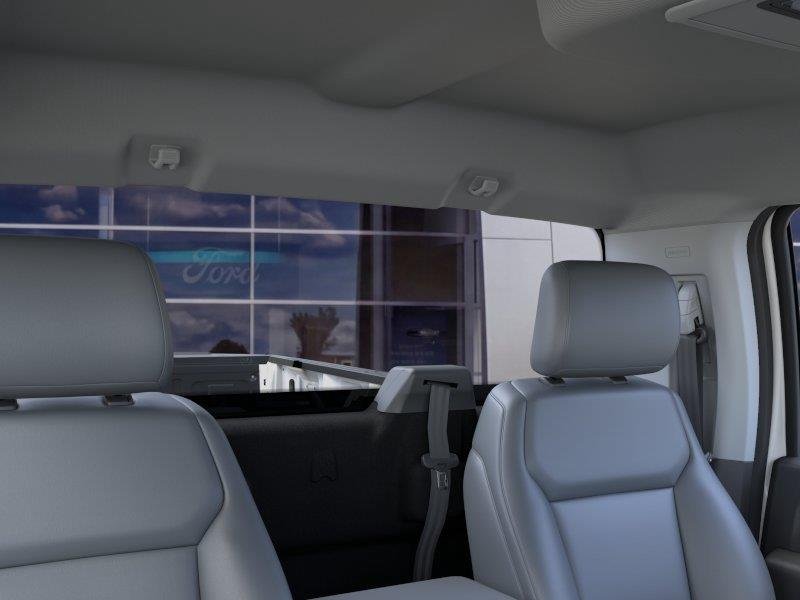 New 2026 Oxford White Ford XL image 22