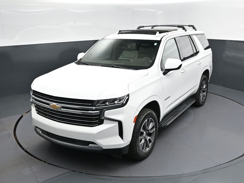 Used 2021 White Chevrolet LT image 32