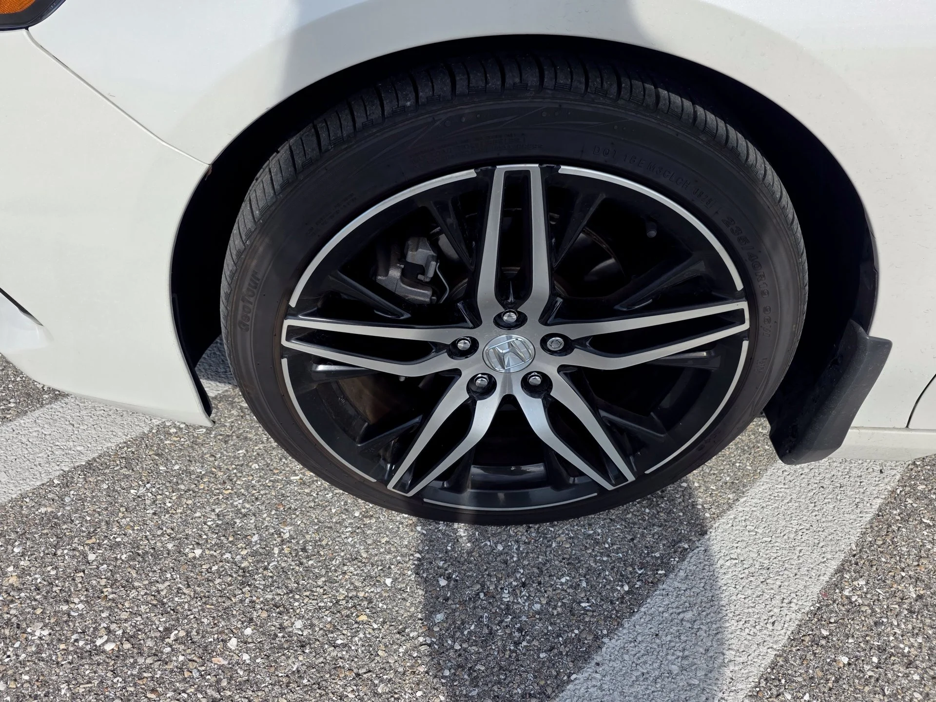Certified Used 2021 Platinum White Pearl Honda Touring image 8