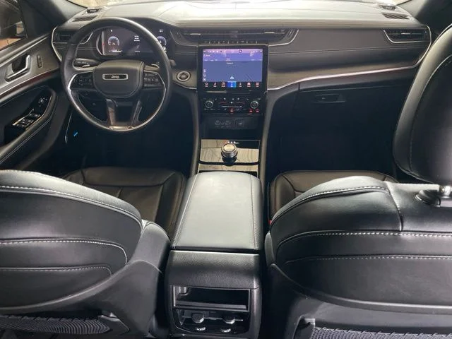 Used 2022 Black Jeep Overland image 16